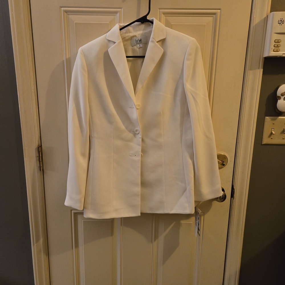 Le Suit White Tailored Blazer Professional Minimalist